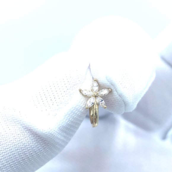 CZ Diamond Flower 24 KT Gold Plated Nose Cuff Fake Nose Rings No Piercing - Picture 4 of 5